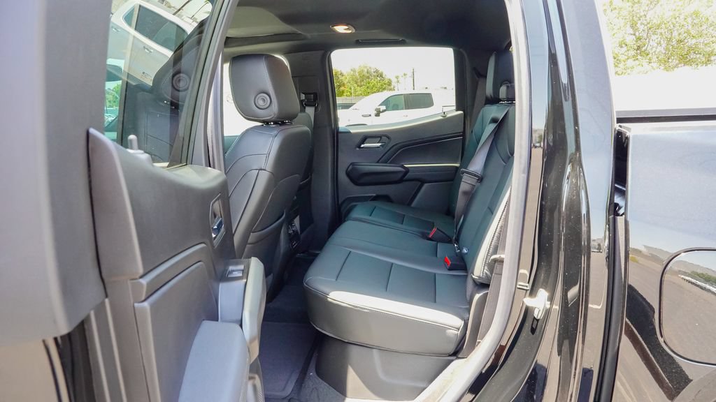 New 2026 GMC Canyon Elevation w/ Convenience Package RWD image 10