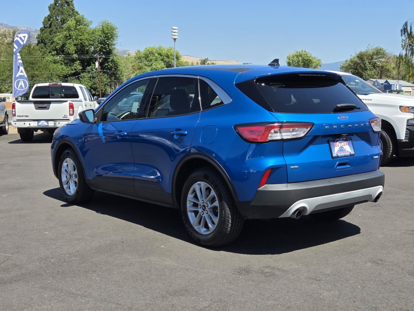 Used 2020 Ford Escape SE FWD image 7