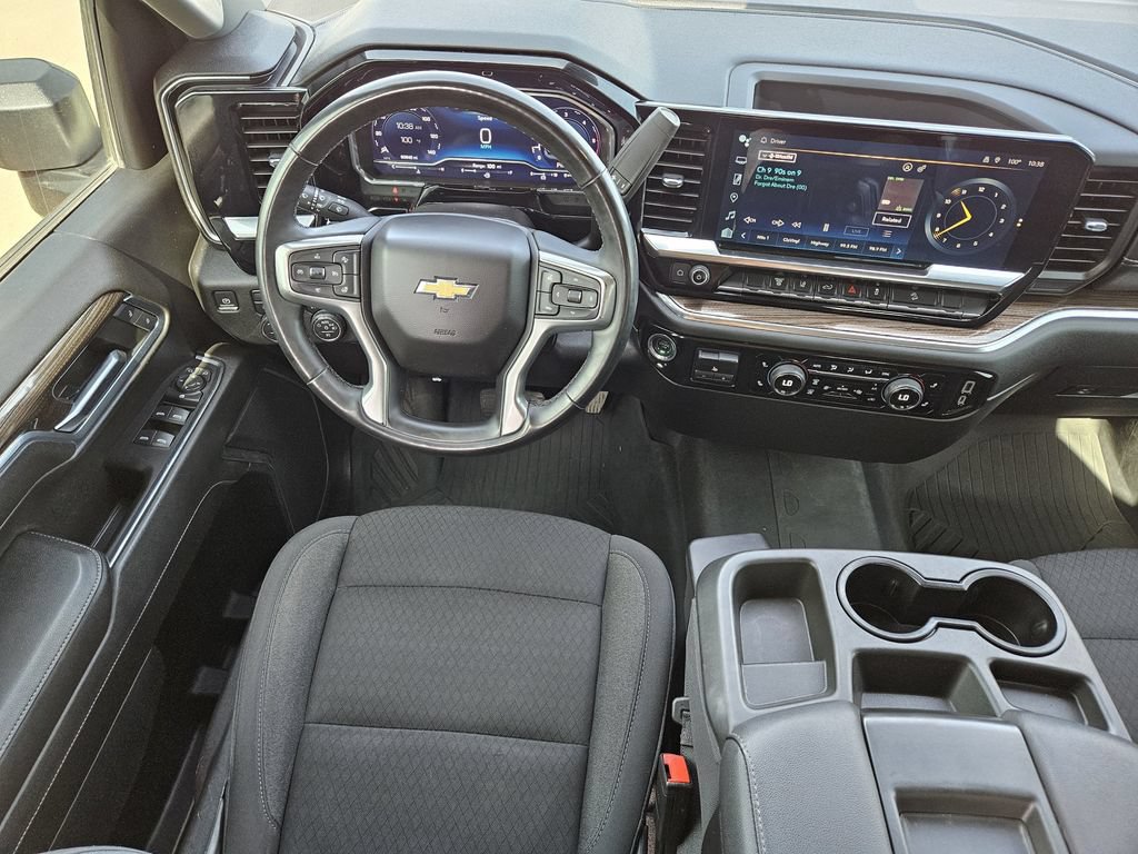 Used 2024 Chevrolet Silverado 2500 LT AWD/4WD image 27