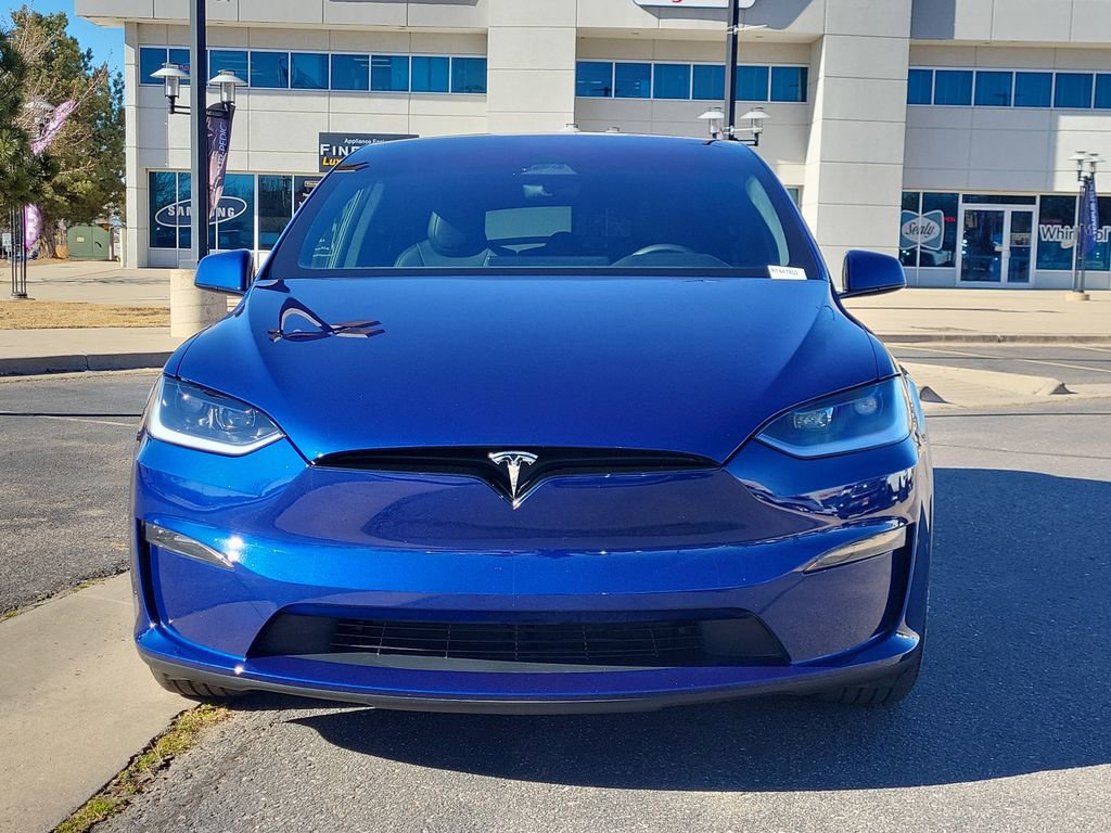 Used 2024 Tesla Model X image 9