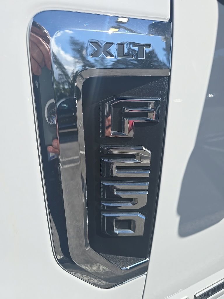 Used 2022 Ford F250 XLT w/ XLT Value Package image 11