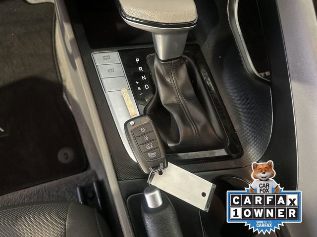 Used 2023 Hyundai Elantra SE image 30