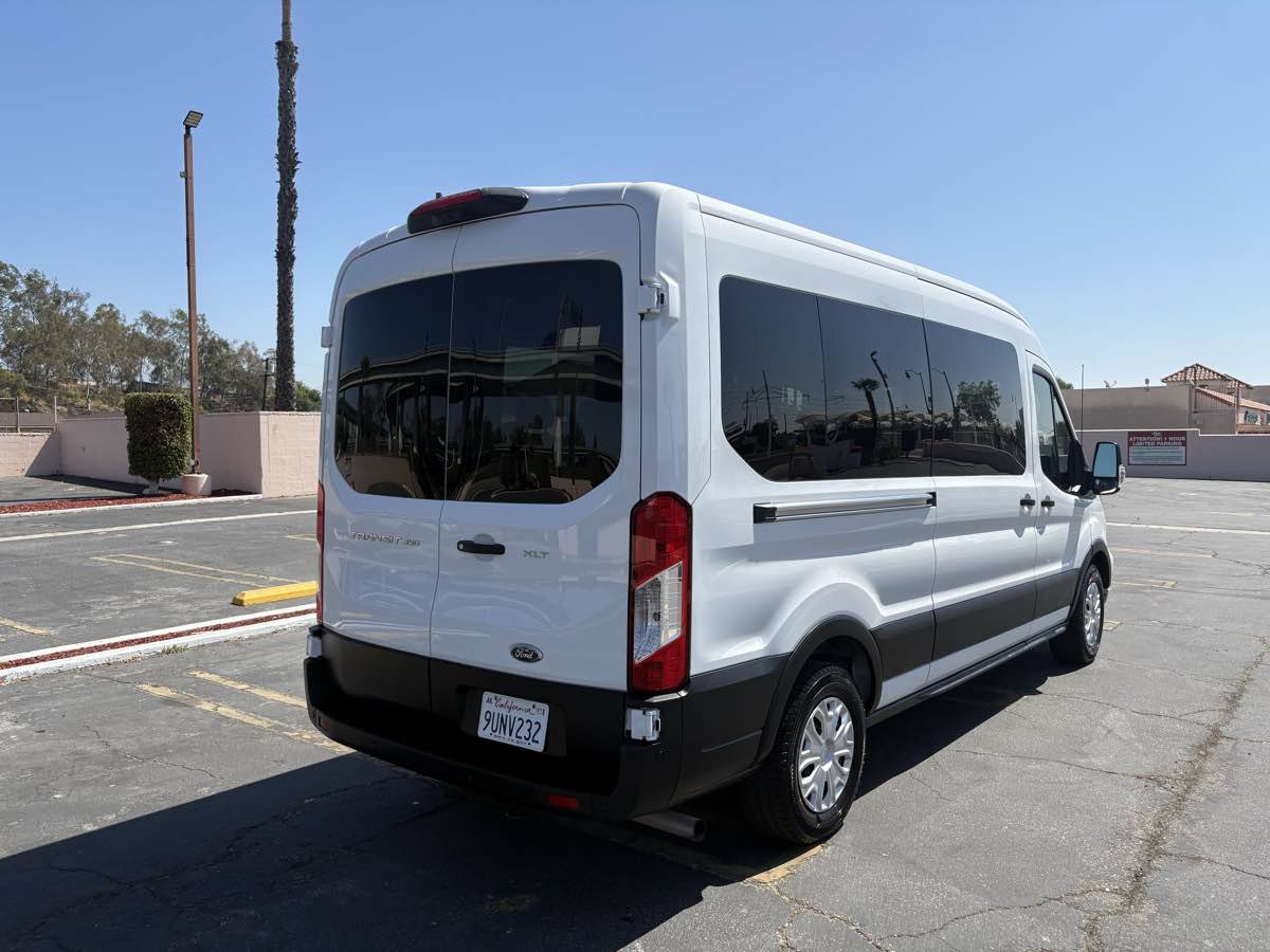 Used 2025 Ford Transit 350 XLT RWD image 49