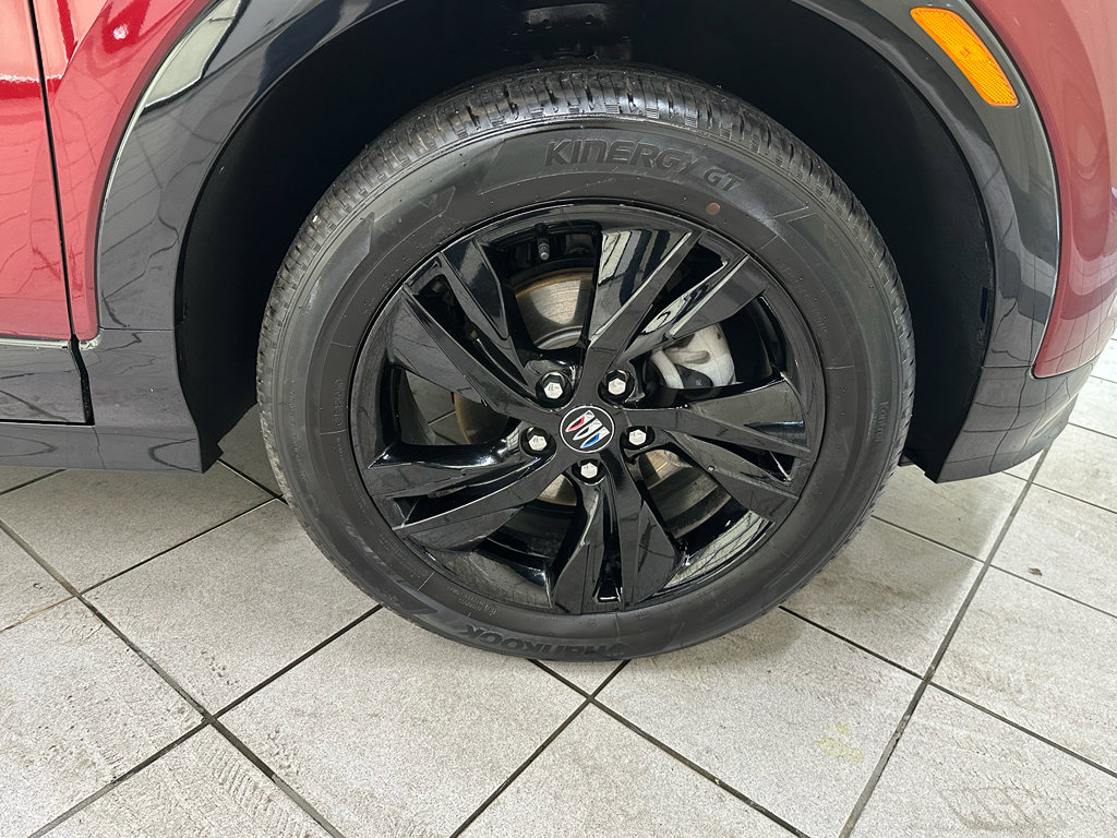 Certified 2025 Buick Encore GX Sport Touring w/ Advanced Technology Package AWD/4WD image 16