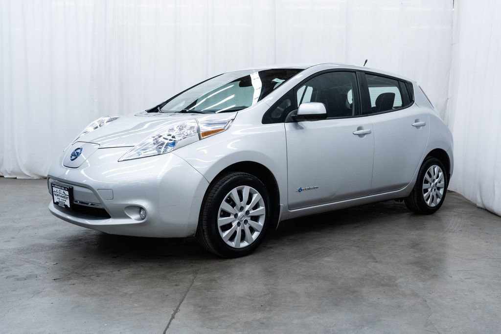 Used 2014 Nissan Leaf S w/ Charge Package image 3