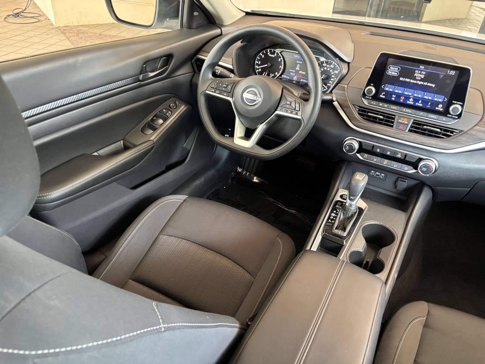 Used 2026 Nissan Altima 2.5 SV FWD image 34
