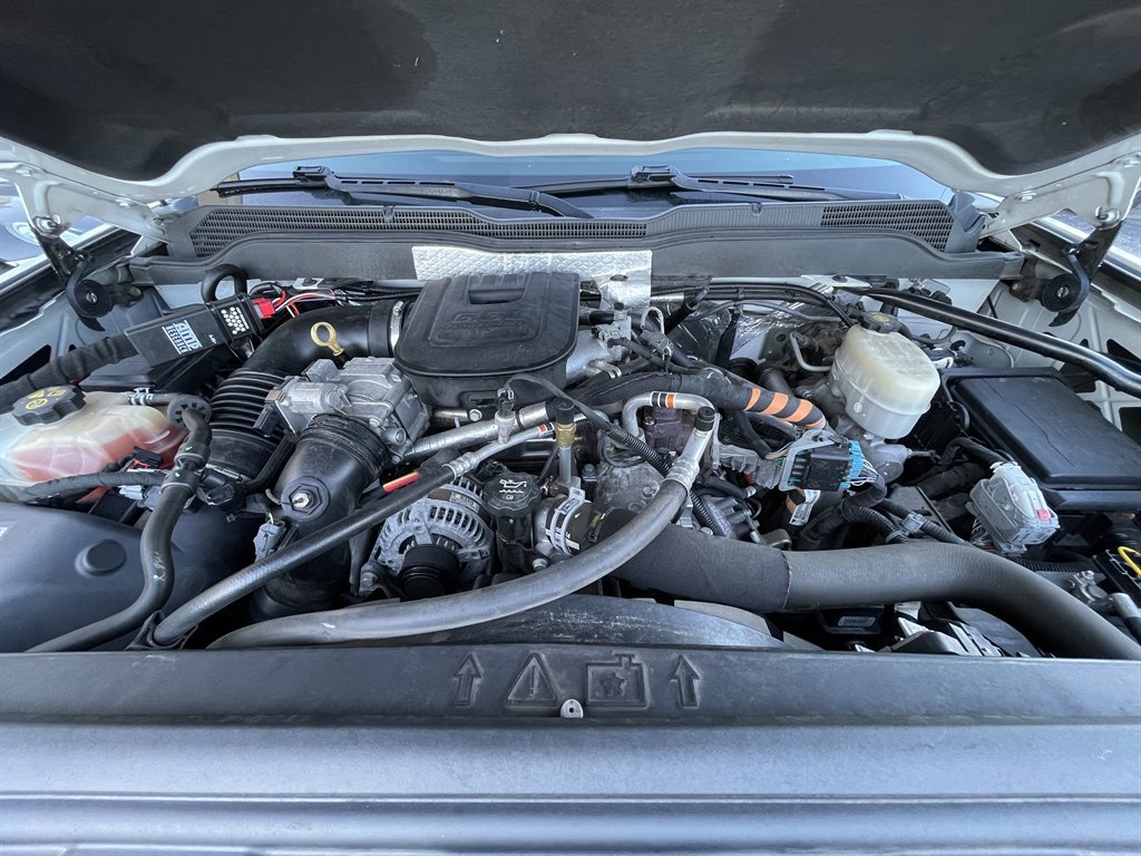 Used 2016 Chevrolet Silverado 2500 LTZ w/ Duramax Plus Package AWD/4WD image 7