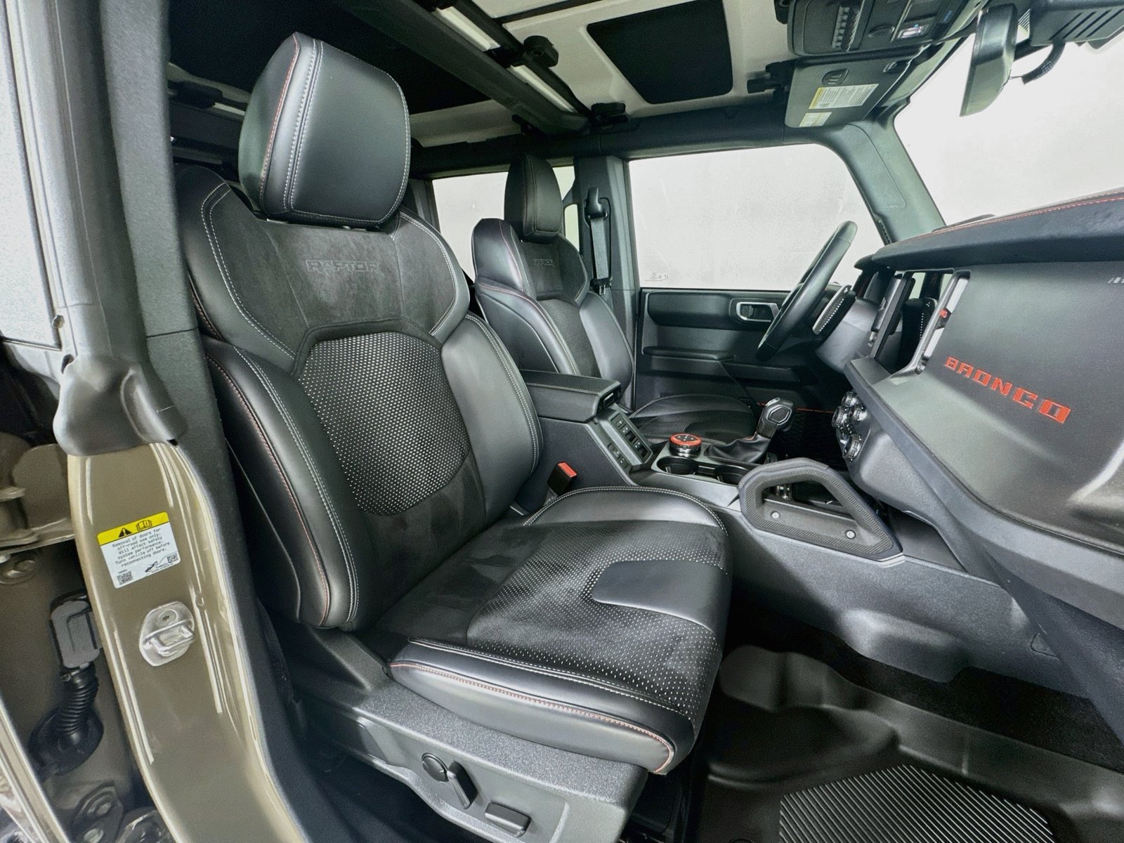 Used 2025 Ford Bronco Raptor AWD/4WD image 25