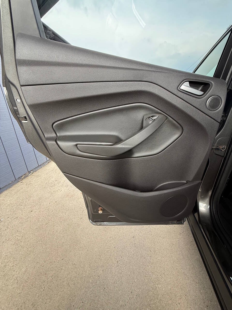 Used 2016 Ford Escape Titanium AWD/4WD image 15