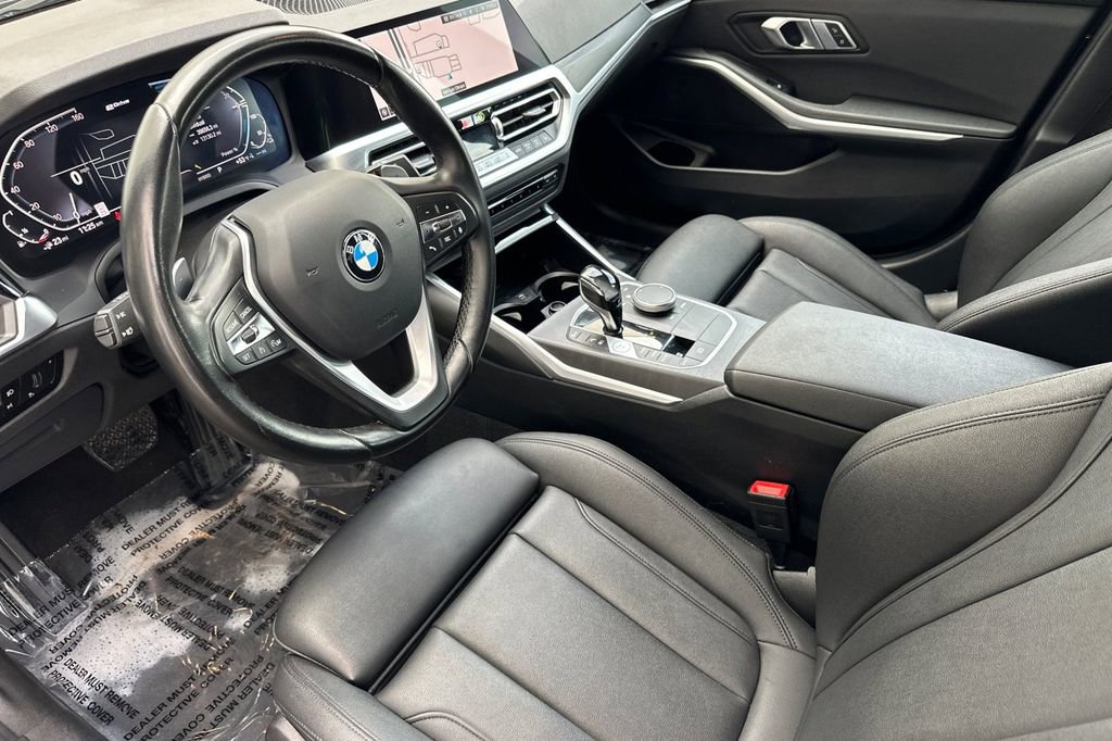 Used 2021 BMW 330e w/ Convenience Package image 9