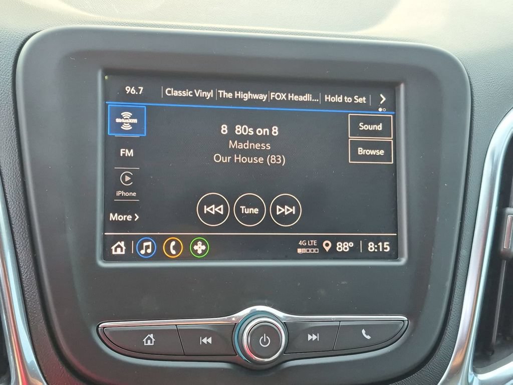 Used 2022 Chevrolet Equinox LS AWD/4WD image 16