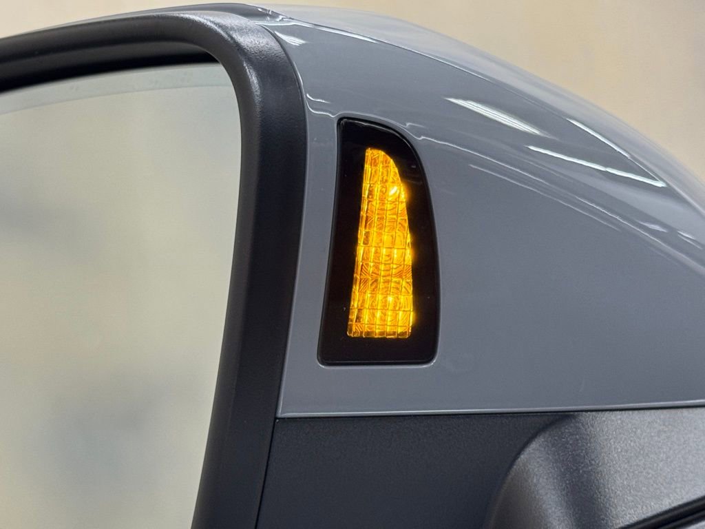 Used 2023 Volkswagen Arteon SEL image 18