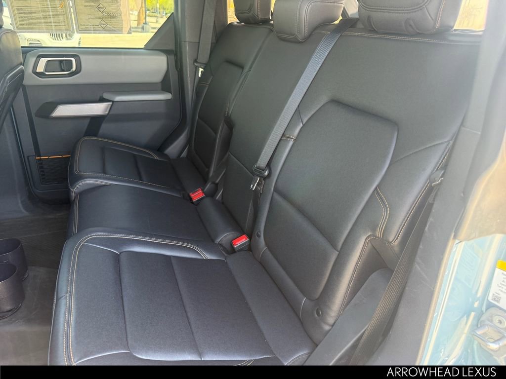 Used 2022 Ford Bronco Badlands image 28