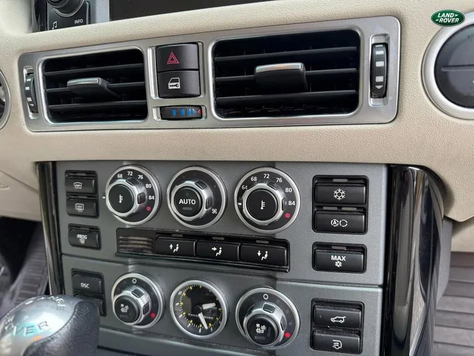 Used 2007 Land Rover Range Rover Supercharged image 24