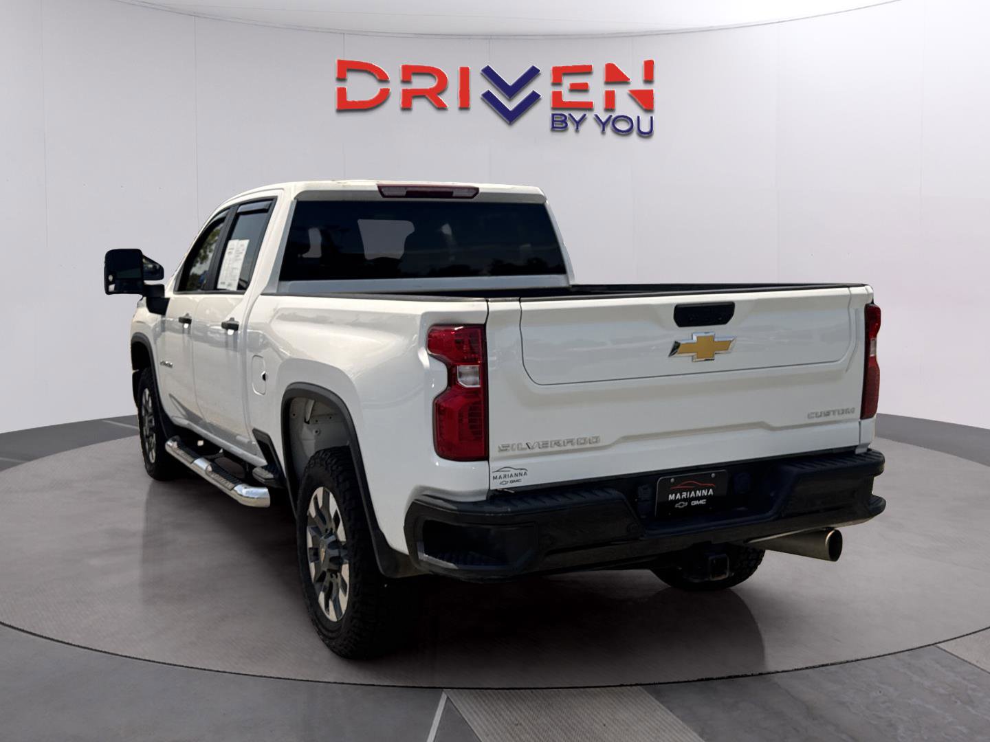 Used 2024 Chevrolet Silverado 2500 Custom w/ Custom Value Package AWD/4WD image 3