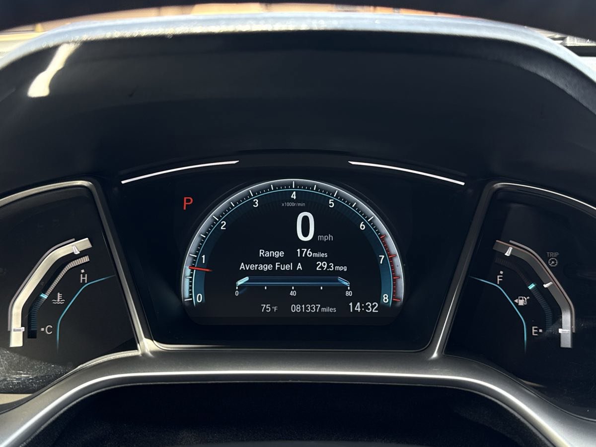 Used 2017 Honda Civic EX-L image 11