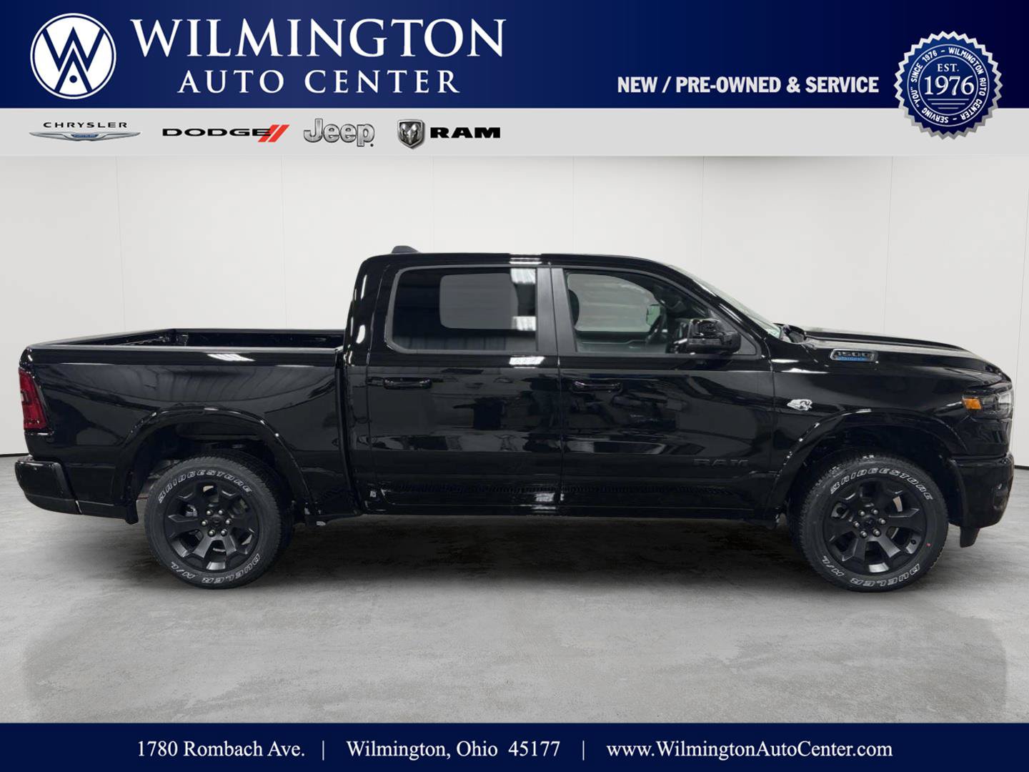 New 2026 RAM 1500 Big Horn AWD/4WD image 1