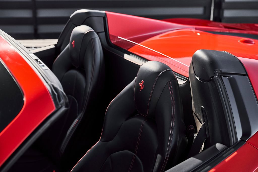 Used 2023 Ferrari F8 Tributo image 16