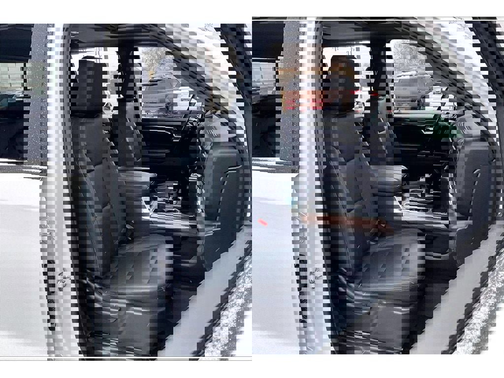 Used 2025 Chevrolet Silverado 1500 LT Trail Boss w/ LT Trail Boss Premium Package image 8