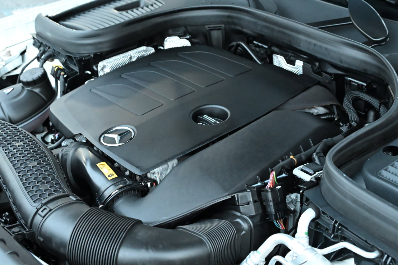 Used 2022 Mercedes-Benz GLC 300 4MATIC image 46