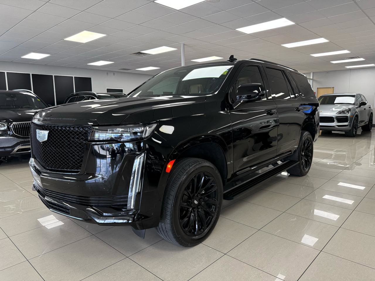 Used 2021 Cadillac Escalade Sport w/ Driver Assist Tech Package AWD/4WD image 6