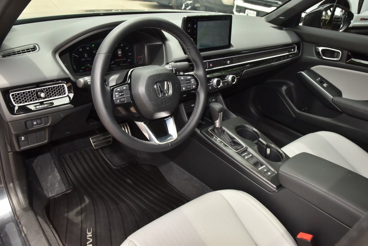 Used 2026 Honda Civic Sport Touring image 32