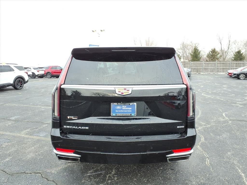 Used 2021 Cadillac Escalade Premium Luxury image 6