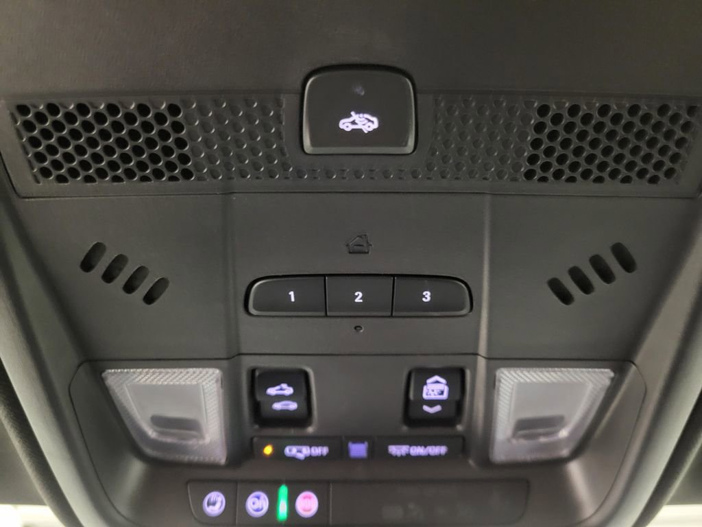 Used 2024 Cadillac XT5 Premium Luxury image 18