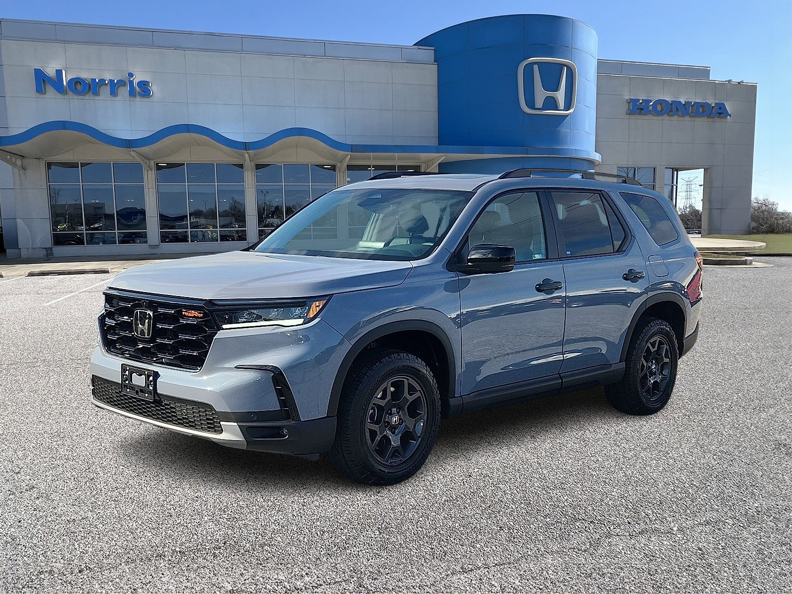 New 2025 Honda Pilot TrailSport image 2