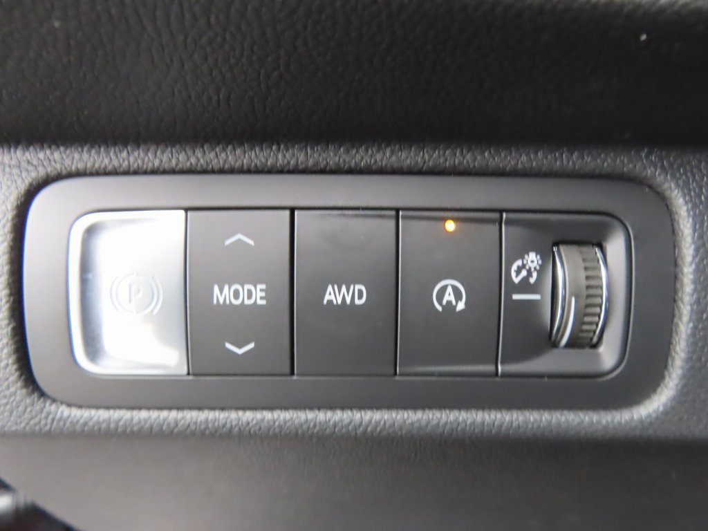 New 2026 Chevrolet Traverse RS w/ LPO, Floor Liner Package image 15