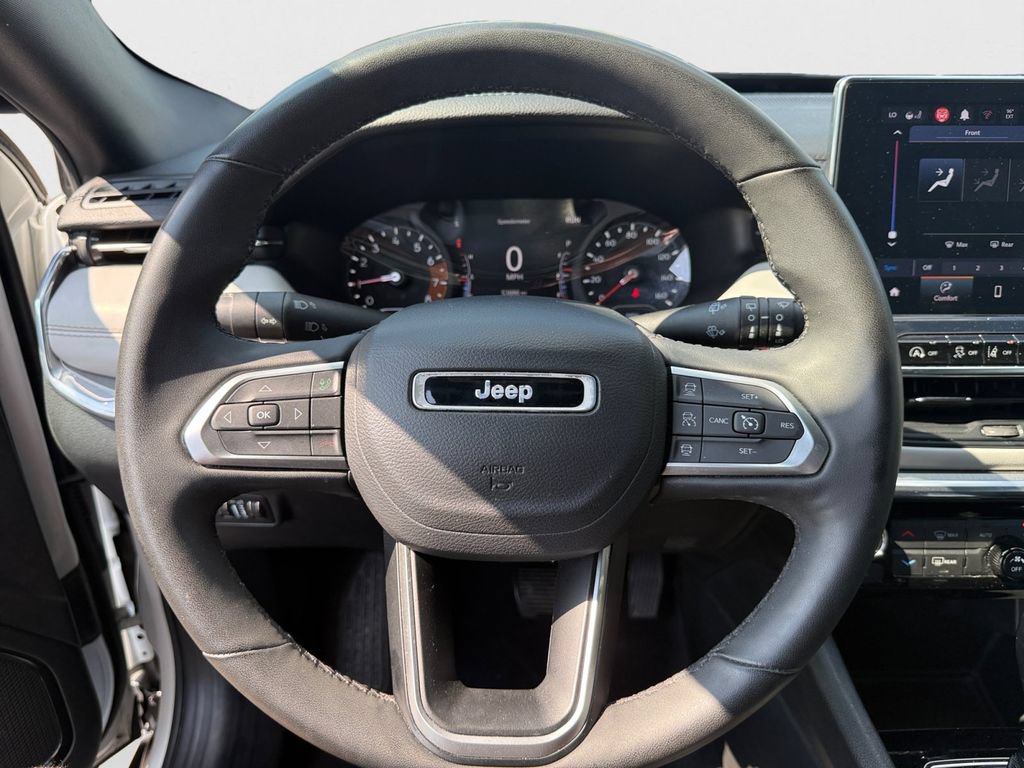 Used 2024 Jeep Compass Limited AWD/4WD image 17