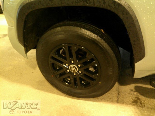 Used 2024 Toyota Tundra SR5 image 10