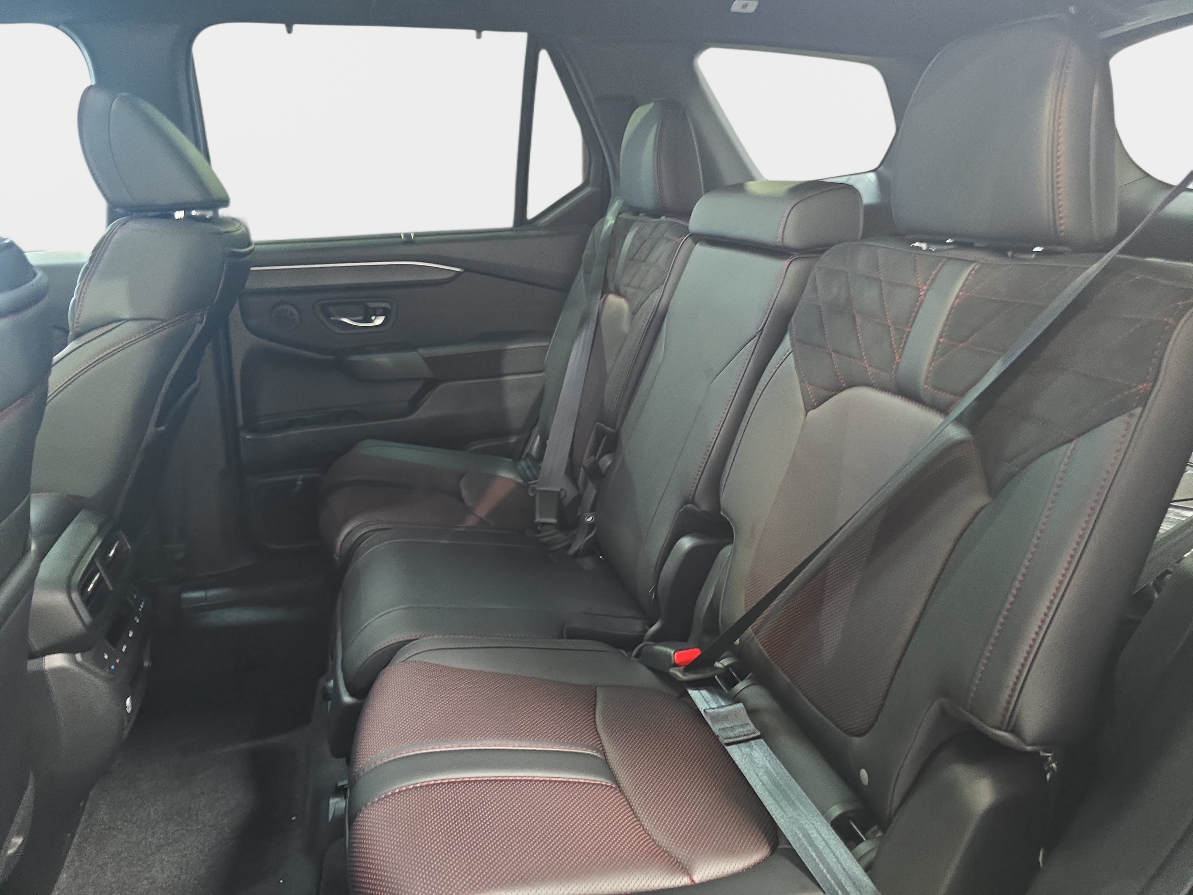 New 2026 Honda Pilot Black Edition image 11