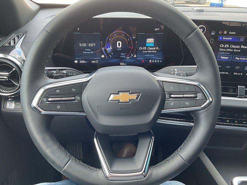 New 2026 Chevrolet Equinox LT image 13