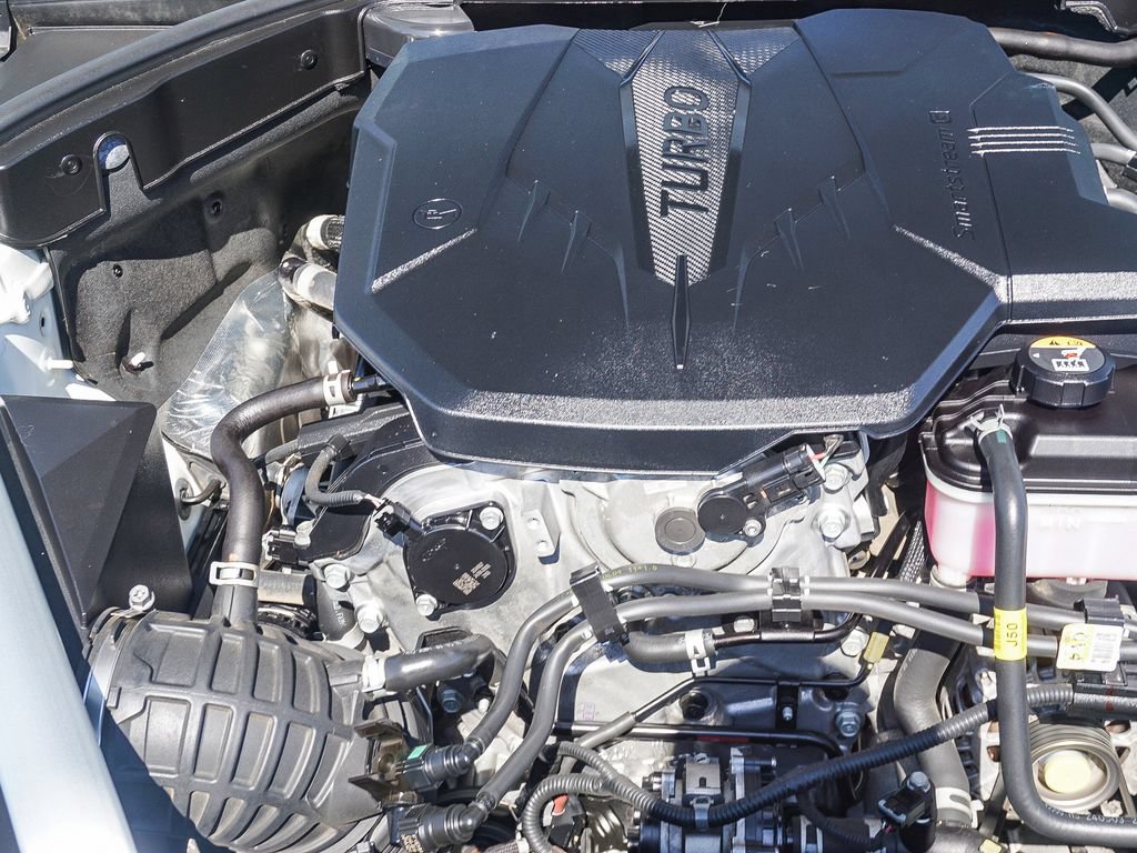 Used 2025 Genesis G70 2.5T RWD image 25