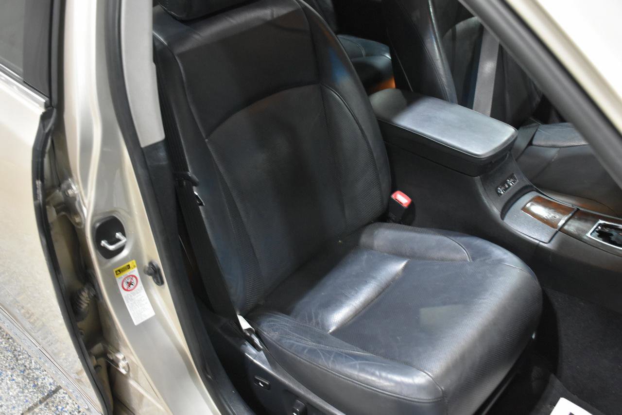 Used 2010 Lexus ES 350 FWD image 18