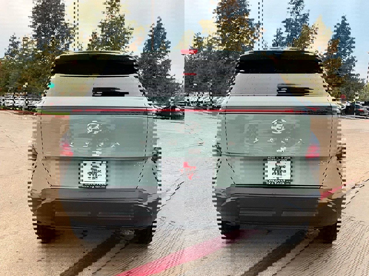 Used 2025 Hyundai Kona SEL image 7