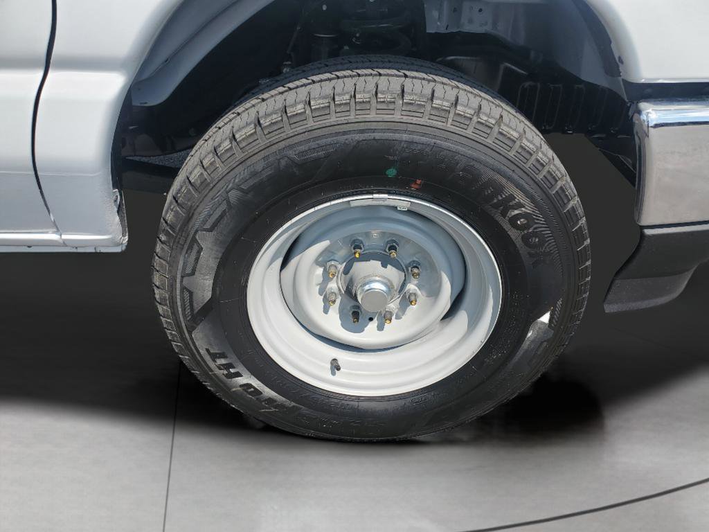 New 2026 Ford E-350 and Econoline 350 Super Duty w/ Power Equipment Group image 16