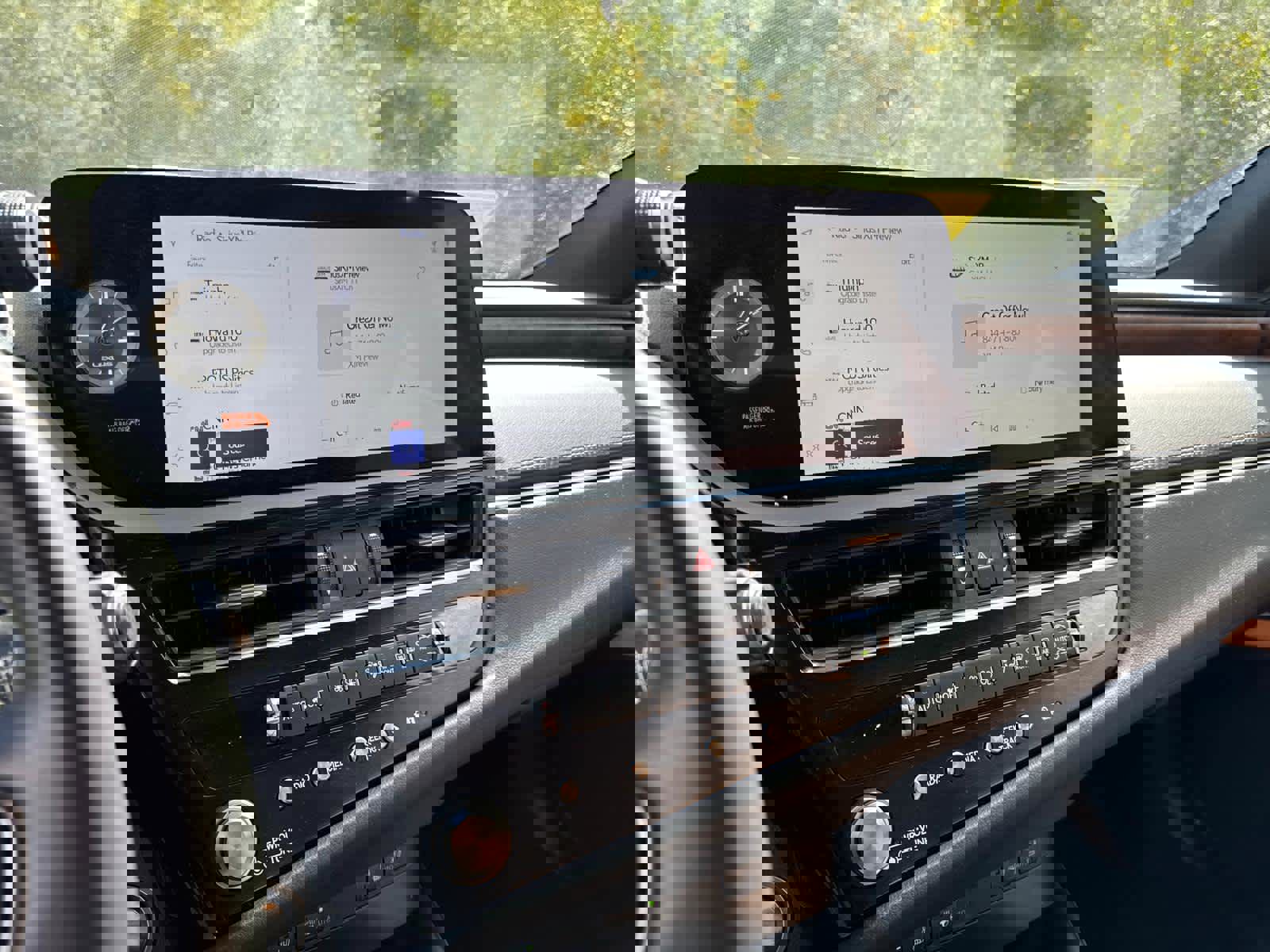 Used 2023 Lexus ES 350 w/ Premium Package image 28