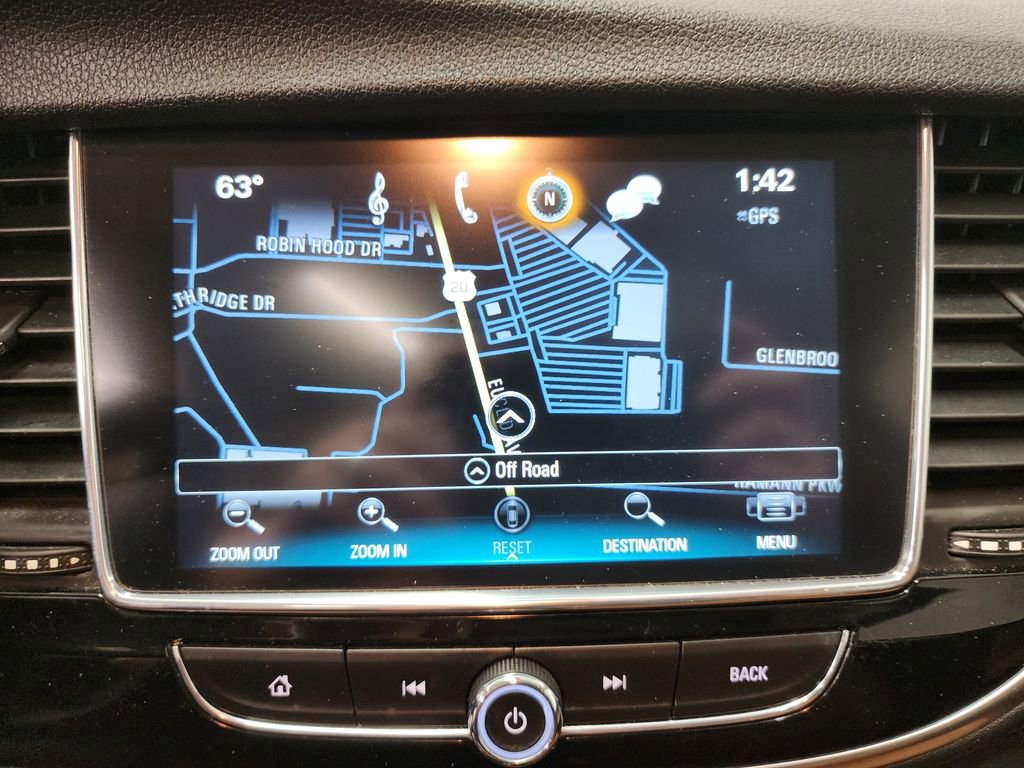Used 2018 Buick Encore Essence FWD image 19