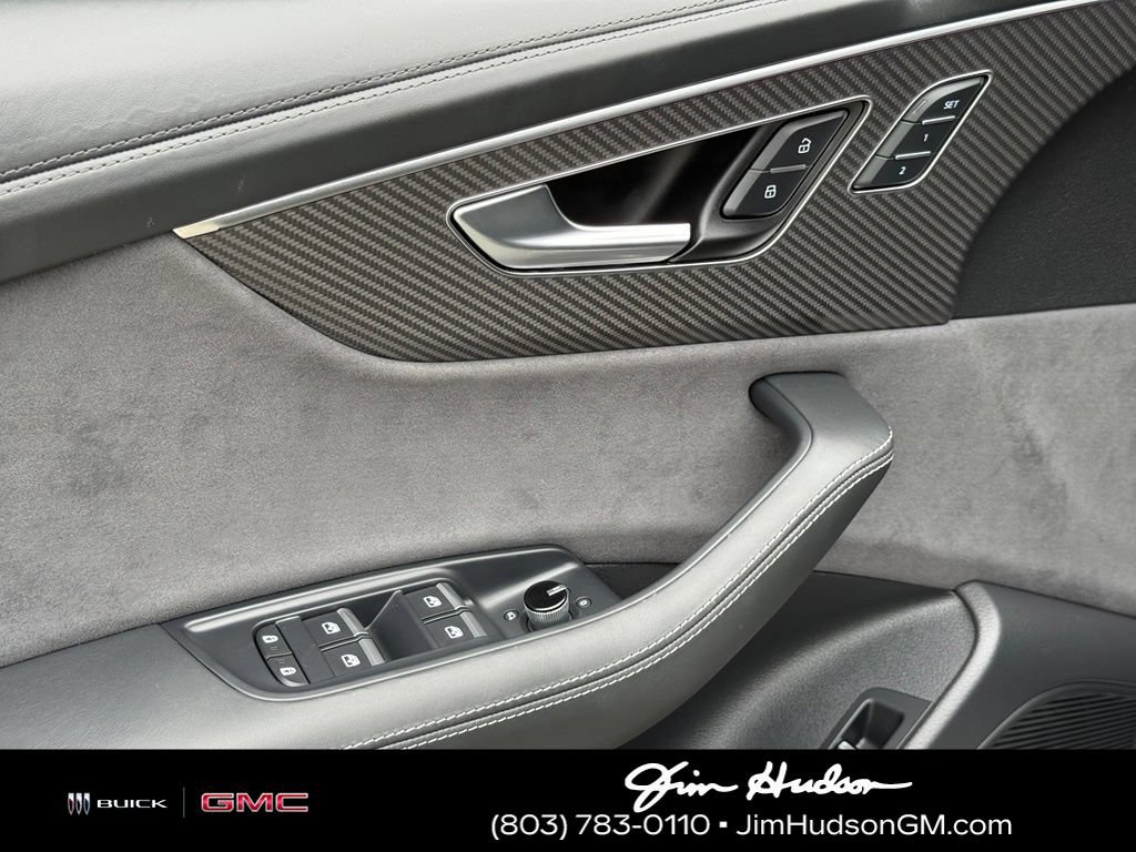 Used 2024 Audi RS Q8 AWD/4WD image 22