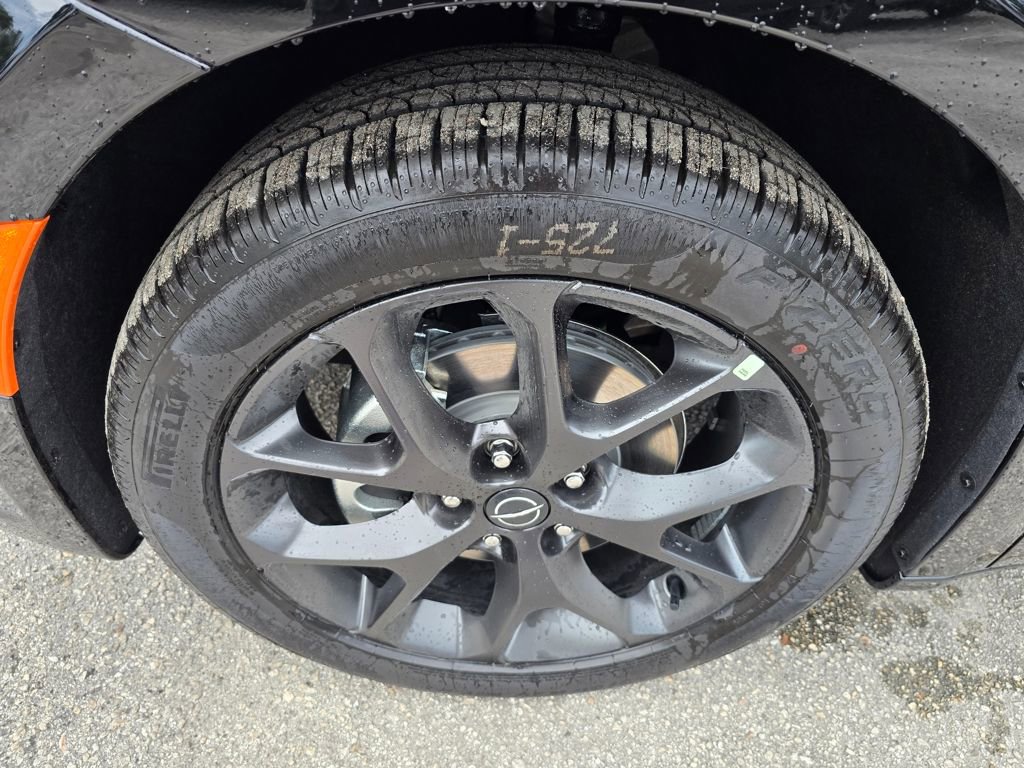 New 2026 Chrysler Pacifica Limited w/ S Appearance Package FWD image 9