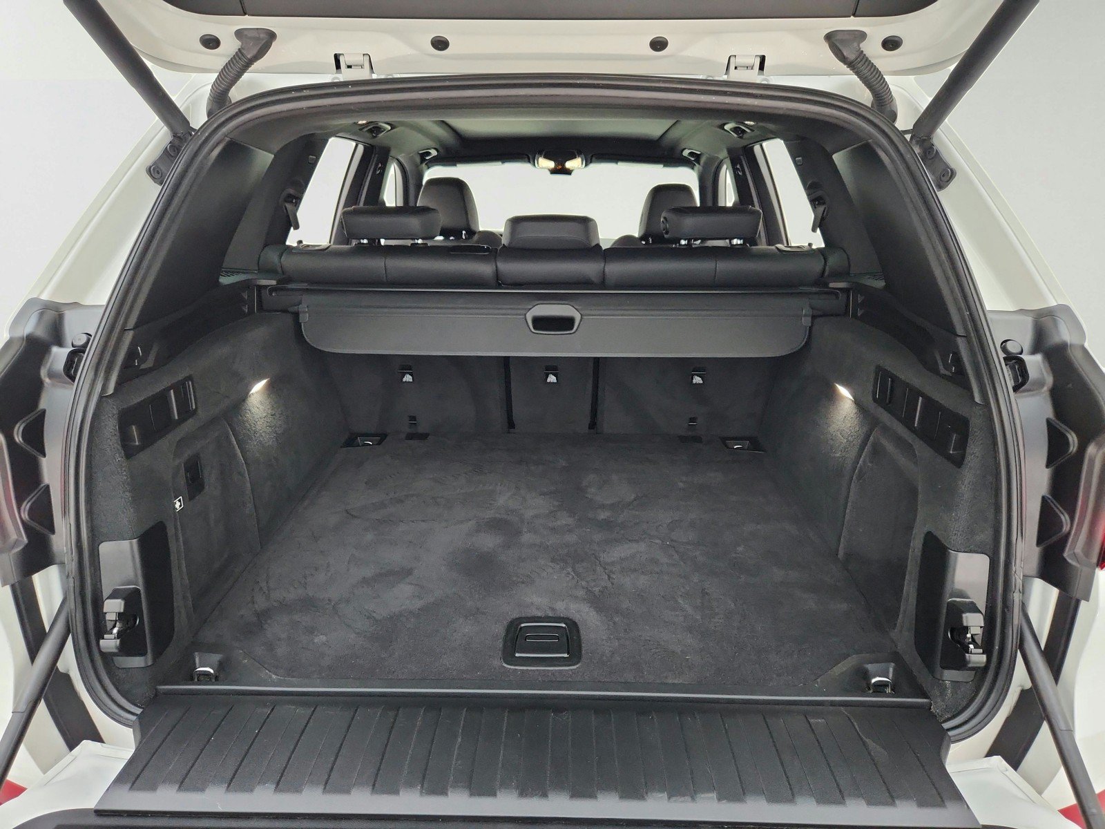 Used 2020 BMW X5 sDrive40i RWD image 31