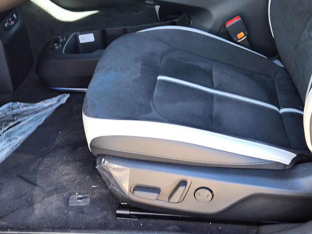 New 2025 Kia EV6 GT-Line image 8