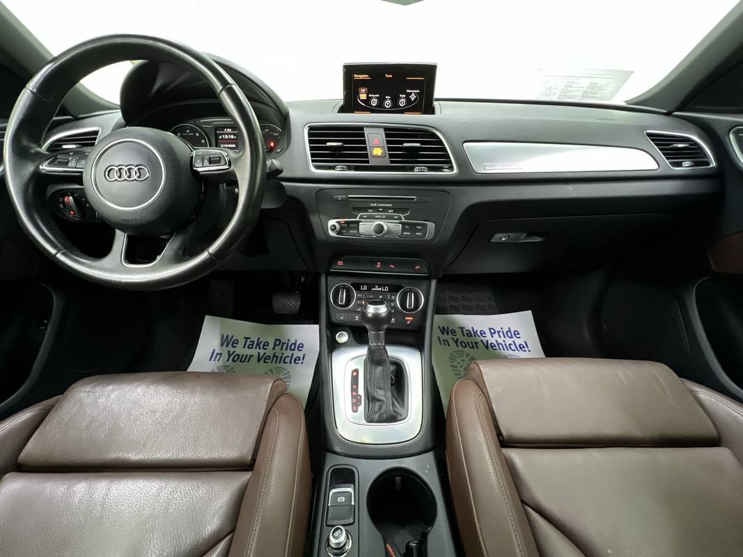 Used 2018 Audi Q3 2.0T Premium Plus w/ Premium Plus Package AWD/4WD image 18