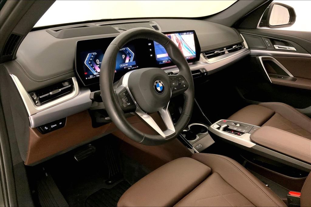 Certified 2025 BMW X1 xDrive28i image 21