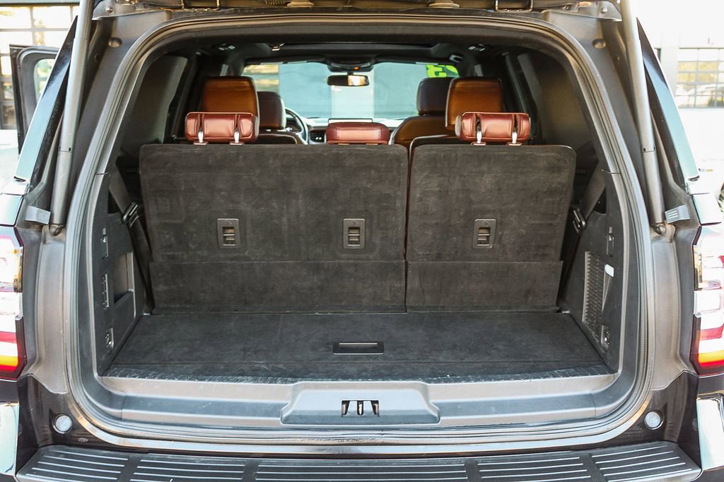 Used 2023 Ford Expedition Limited RWD image 33