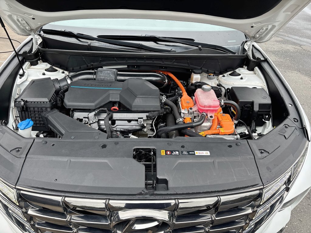 Used 2022 Hyundai Tucson Limited AWD/4WD image 34
