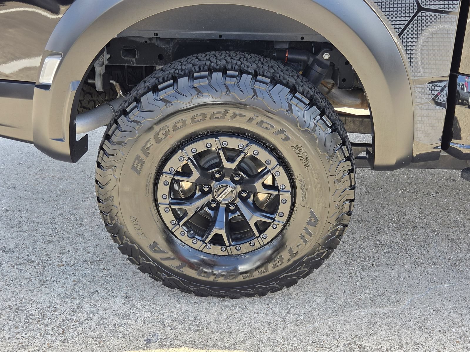Used 2023 Ford F150 Raptor w/ Equipment Group 802A Raptor R AWD/4WD image 10
