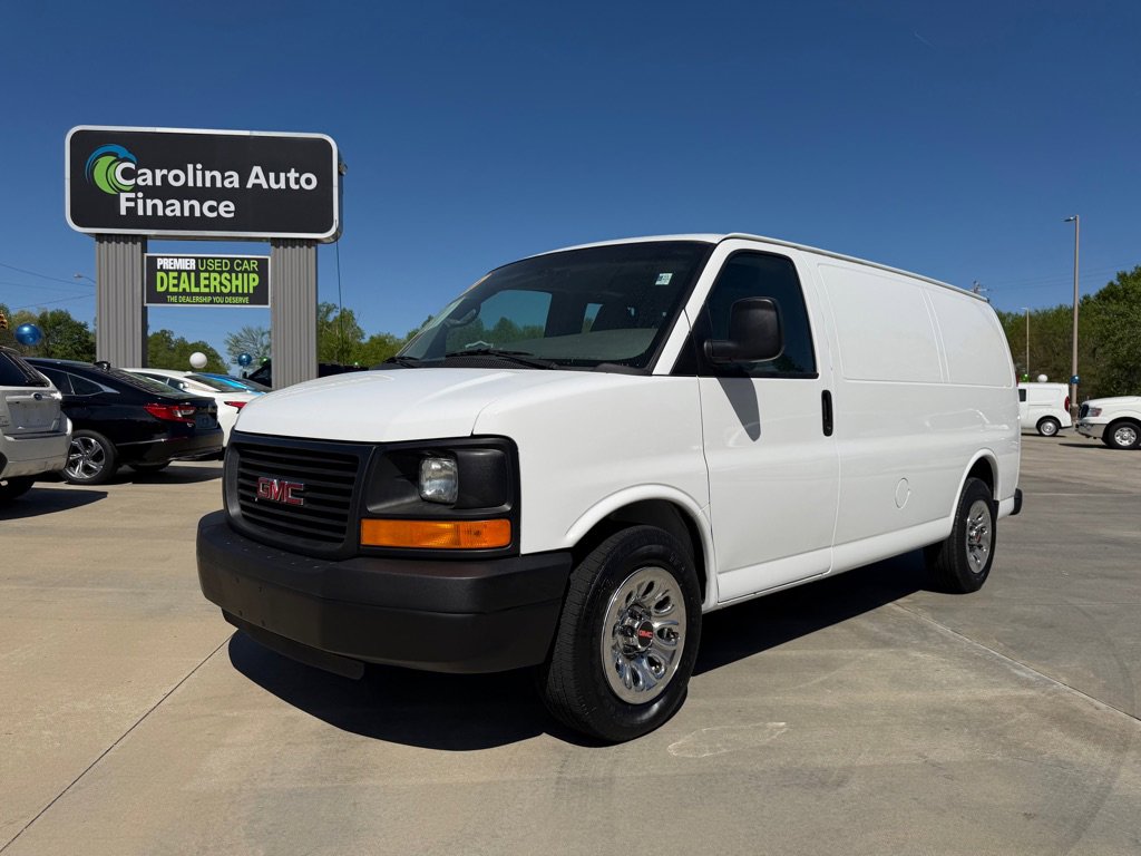 Used 2014 GMC Savana 1500 RWD image 1